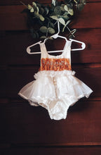 Cream and rust embroidered daisy romper 6/12m